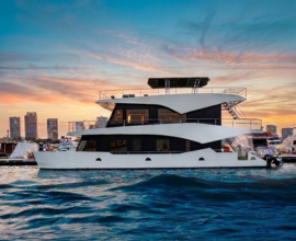 House Boat The Pearl - Waves