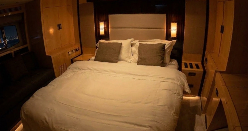 Luxury Yacht Charter The Pearl - Majesty  