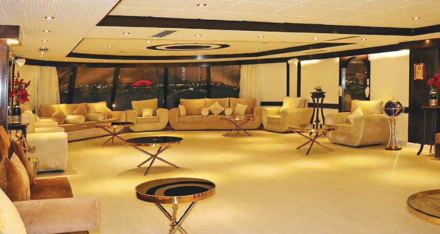 Private Houseboat Cruise - VIP Plus