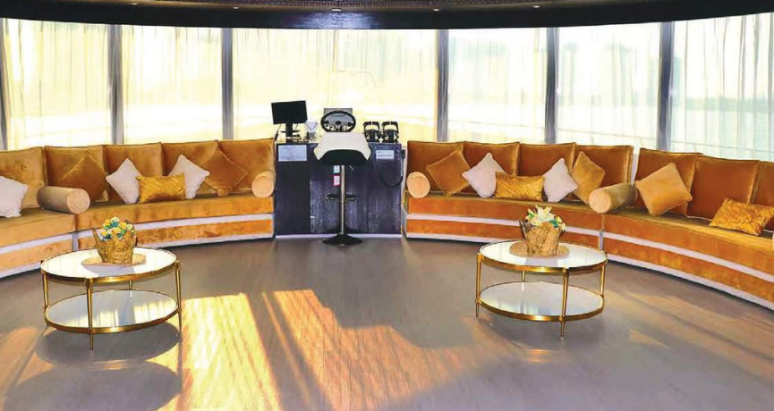 Private Houseboat Cruise - VIP Plus