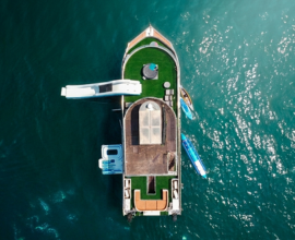 House Boat Water Sports Package