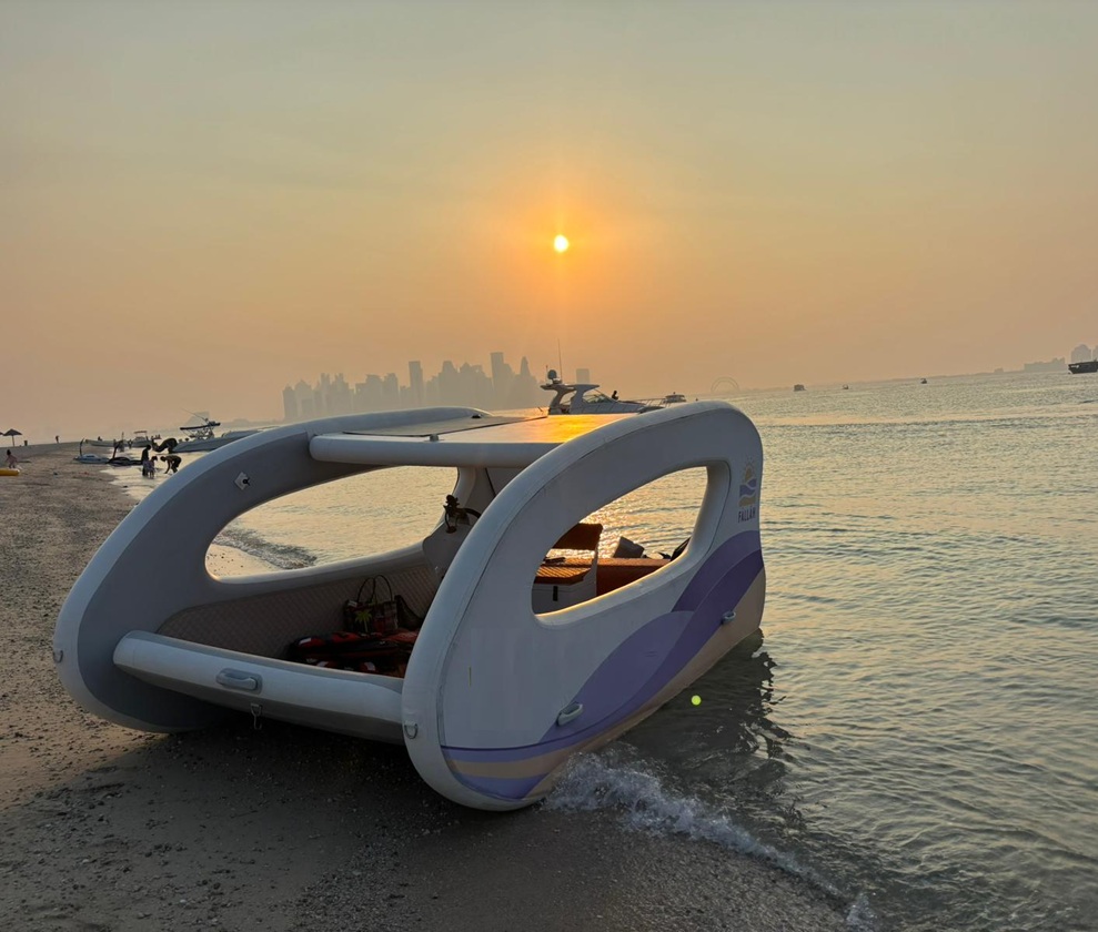 Self-drive Solar Boat
