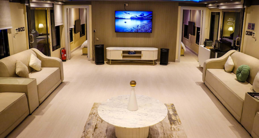 Signature Houseboat Rental The Pearl