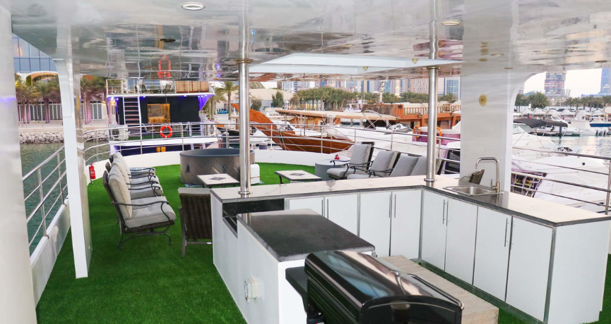 Signature Houseboat Rental The Pearl