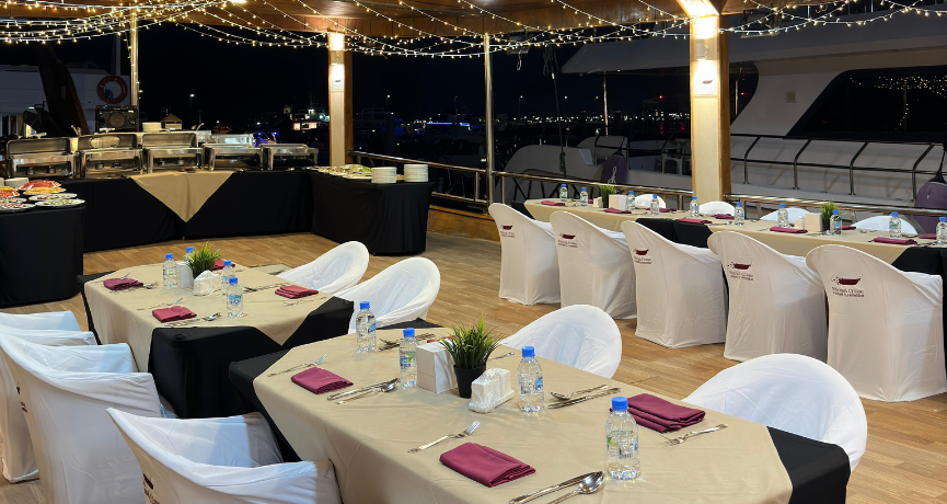 Dhow Cruise - Private Dinner